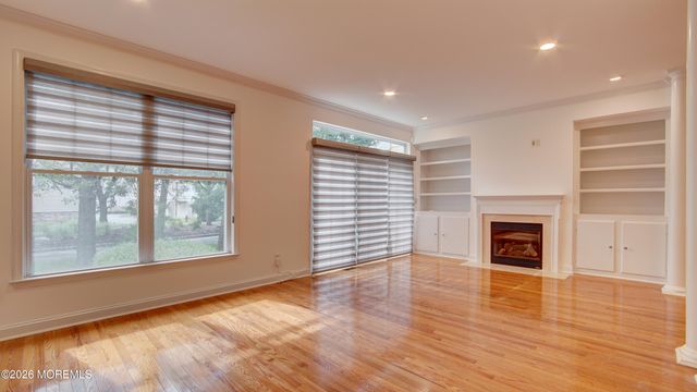 118 S Shore Drive, South Amboy, NJ 08879