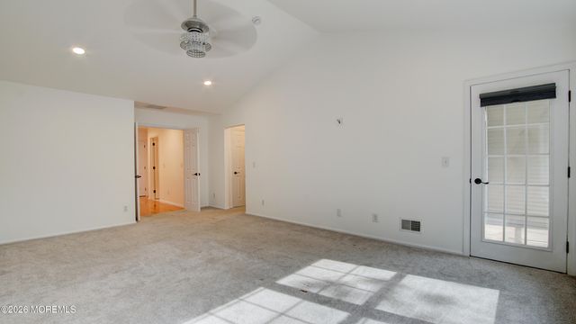 118 S Shore Drive, South Amboy, NJ 08879