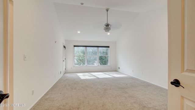118 S Shore Drive, South Amboy, NJ 08879