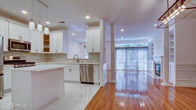 118 S Shore Drive, South Amboy, NJ 08879