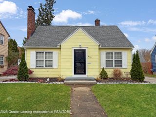 535 Riley Street, Lansing, MI 48910