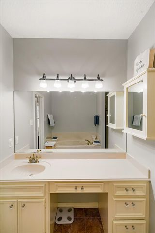 28911 Commons Oaks Drive, Huffman, TX 77336