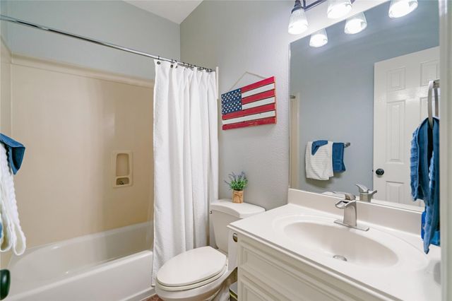 28911 Commons Oaks Drive, Huffman, TX 77336