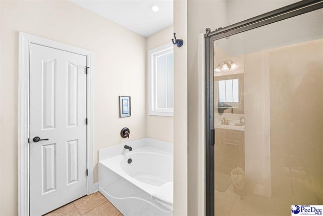 1216 Barn Owl Rd, Effingham, SC 29541