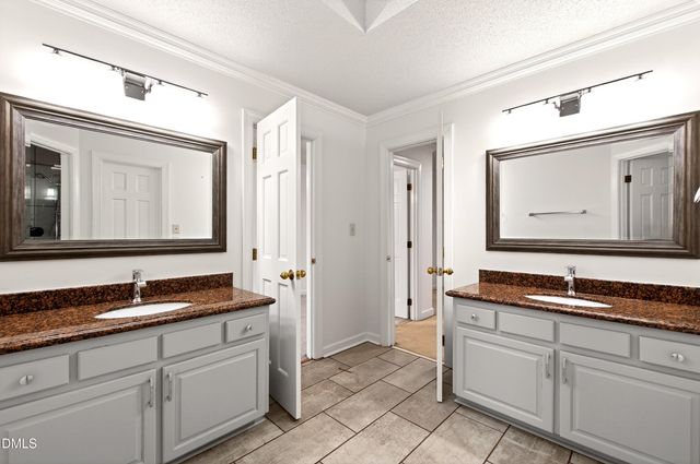 904 Stonecutter Court, Raleigh, NC 27614