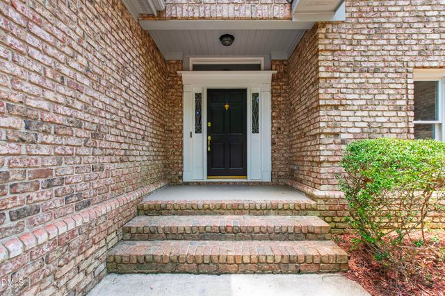 904 Stonecutter Court, Raleigh, NC 27614