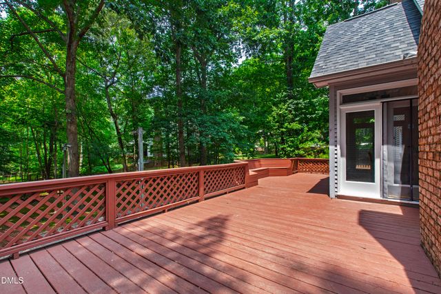 904 Stonecutter Court, Raleigh, NC 27614