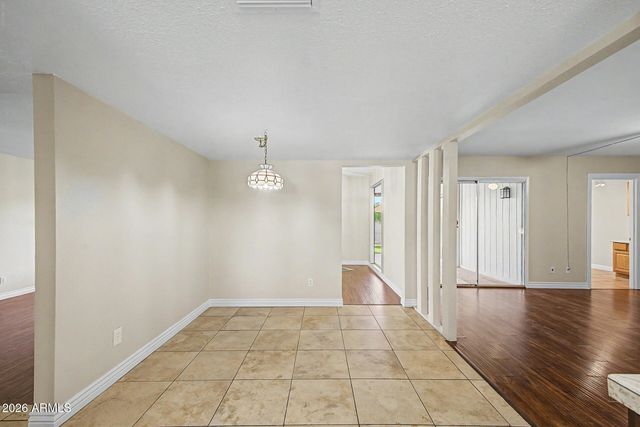 2627 W OBISPO Circle, Mesa, AZ 85202
