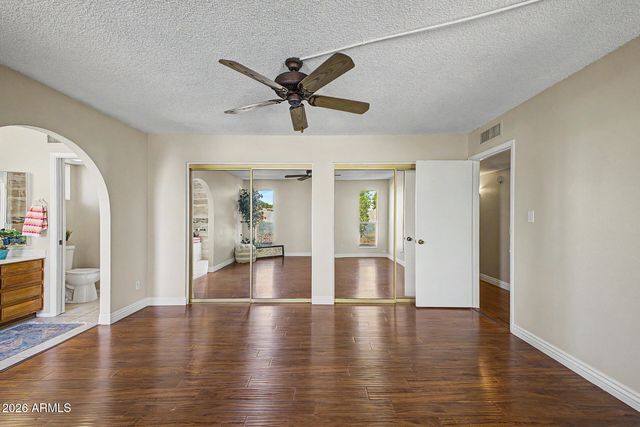 2627 W OBISPO Circle, Mesa, AZ 85202
