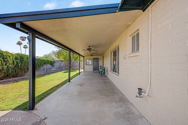2627 W OBISPO Circle, Mesa, AZ 85202