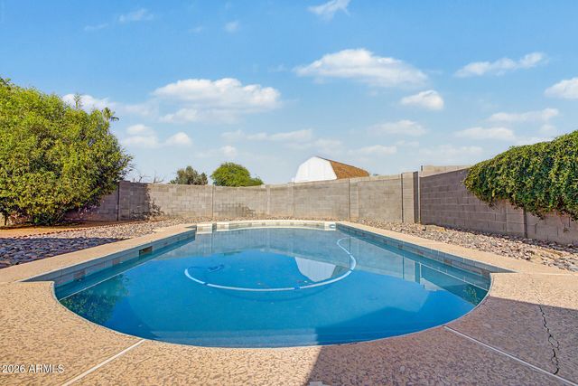 2627 W OBISPO Circle, Mesa, AZ 85202