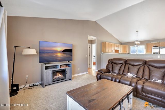 10040 E Baywood Drive, Palmer, AK 99654