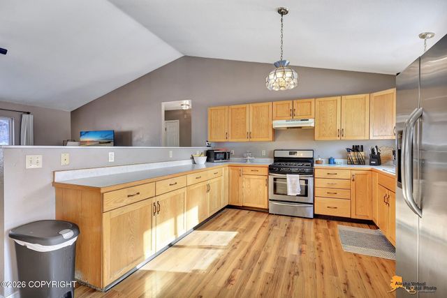 10040 E Baywood Drive, Palmer, AK 99654