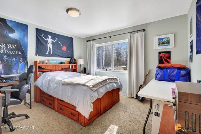 10040 E Baywood Drive, Palmer, AK 99654