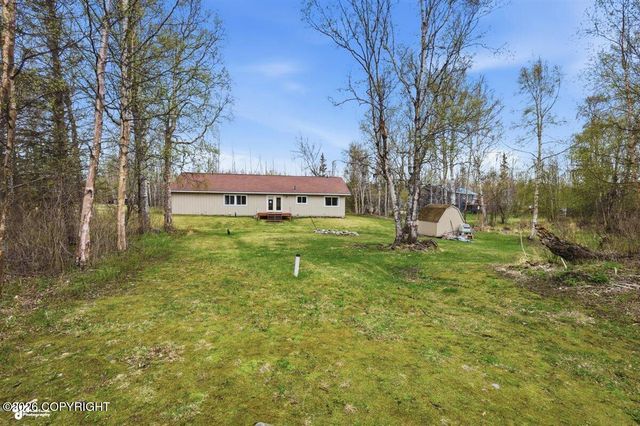10040 E Baywood Drive, Palmer, AK 99654