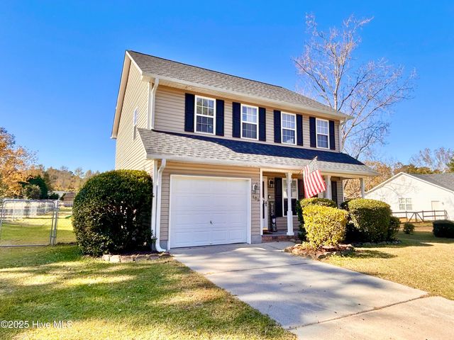 105 Coral Ridge Road, Richlands, NC 28574
