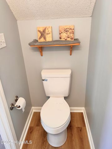 105 Coral Ridge Road, Richlands, NC 28574