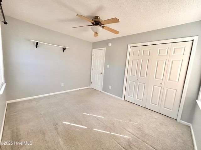 105 Coral Ridge Road, Richlands, NC 28574