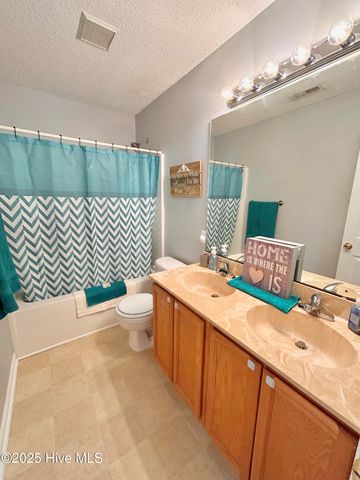 105 Coral Ridge Road, Richlands, NC 28574