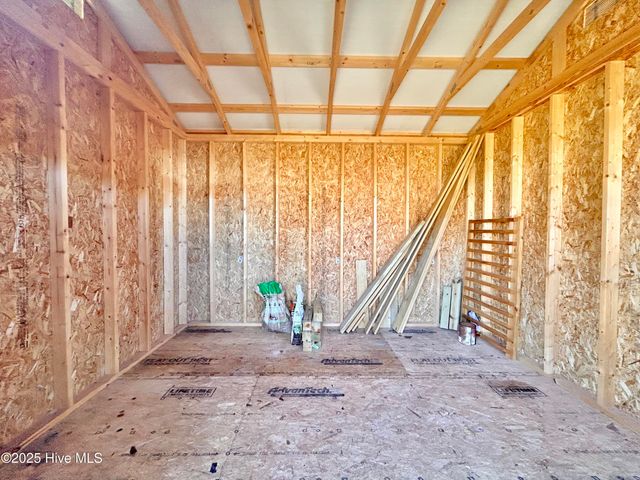 105 Coral Ridge Road, Richlands, NC 28574