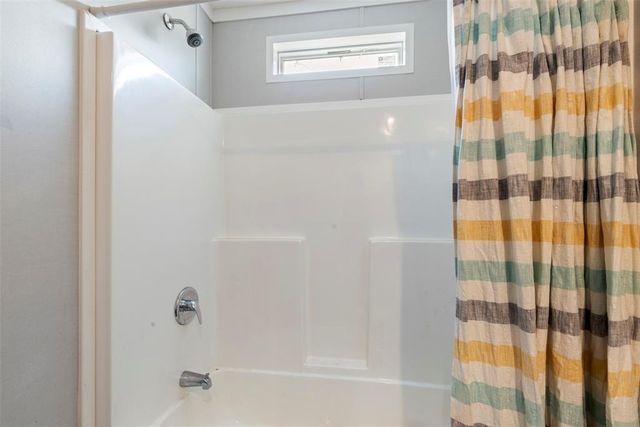 329374 E 936 Road, Luther, OK 73054