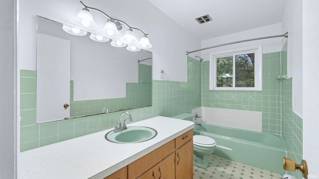 1807 Beineke Road, Fort Wayne, IN 46808