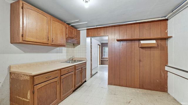 1807 Beineke Road, Fort Wayne, IN 46808