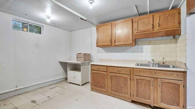 1807 Beineke Road, Fort Wayne, IN 46808