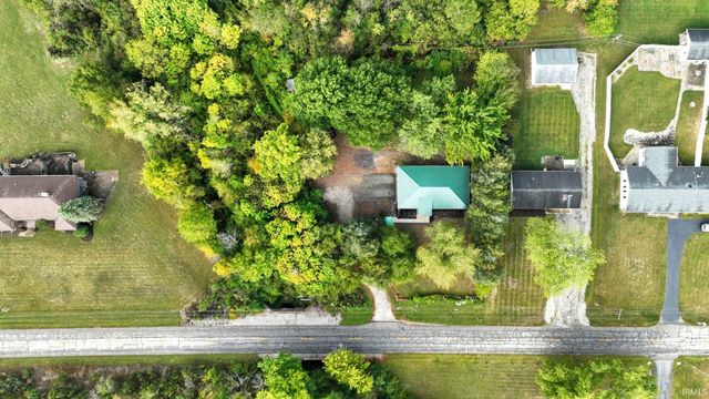 1807 Beineke Road, Fort Wayne, IN 46808