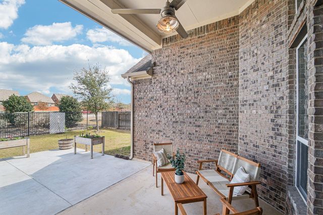 429 Betony LOOP, Buda, TX 78610