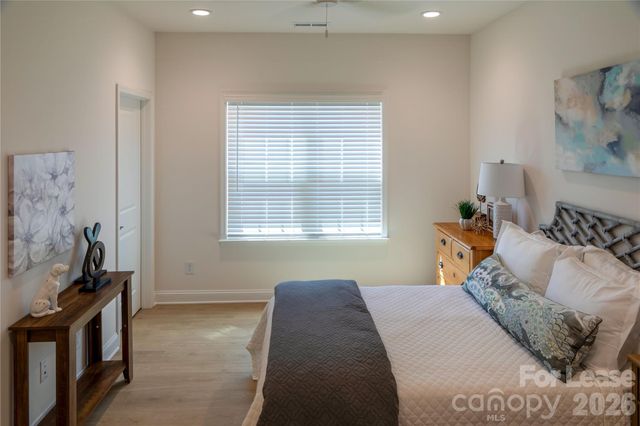20 Peachtree Avenue NW, Concord, NC 28025