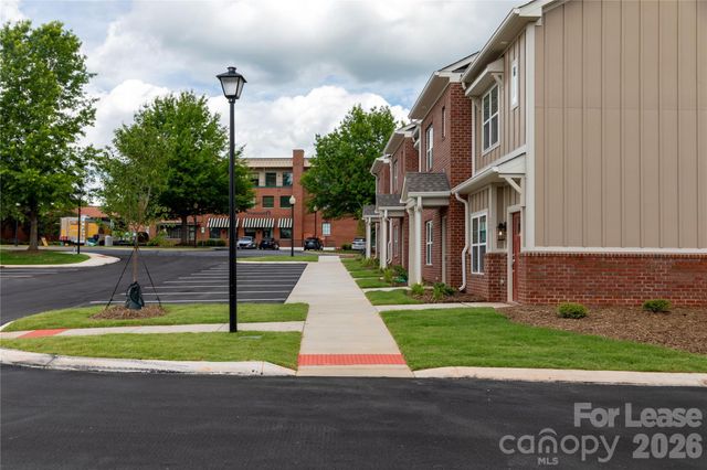 20 Peachtree Avenue NW, Concord, NC 28025