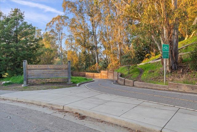 304 Harbor Drive, Santa Cruz, CA 95062
