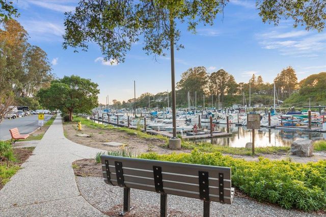 304 Harbor Drive, Santa Cruz, CA 95062