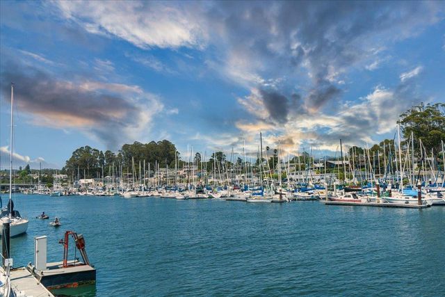 304 Harbor Drive, Santa Cruz, CA 95062