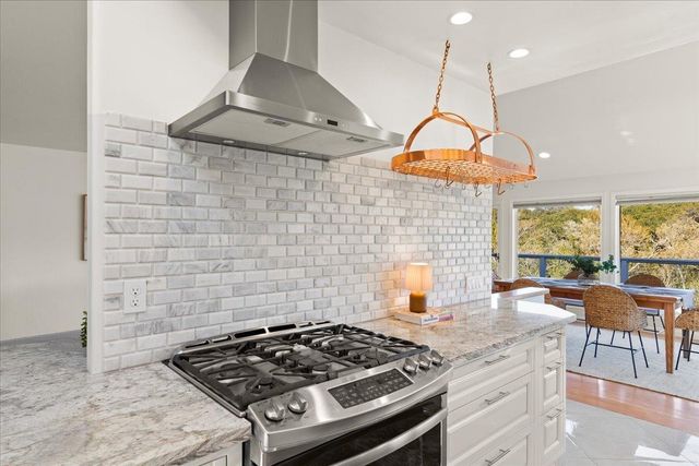 304 Harbor Drive, Santa Cruz, CA 95062