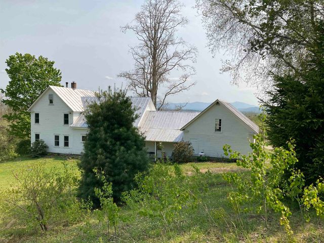 26 Carter Road, Johnson, VT 05656