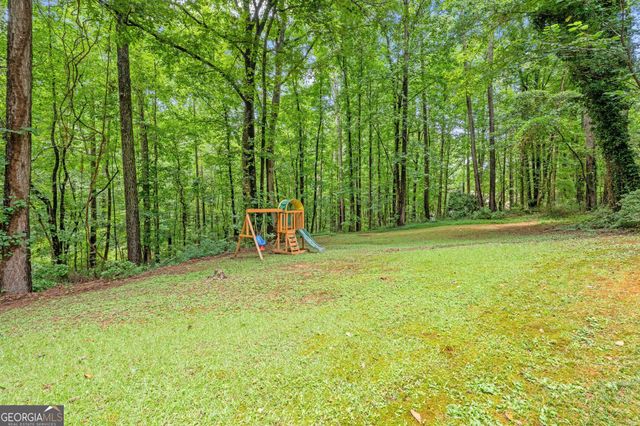 29 Pebble Way, Newnan, GA 30265