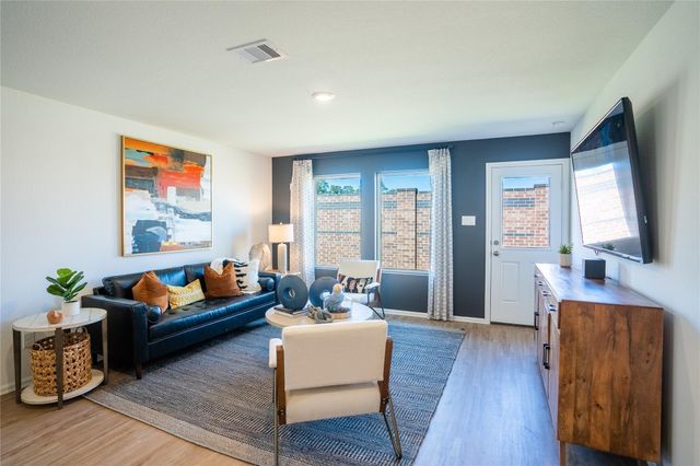 1302 Charlotte Way, Wharton, TX 77488