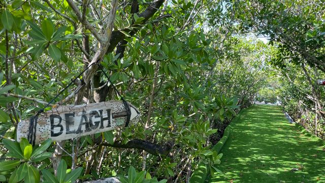 813 2Nd Street, Big Coppitt, FL 33040