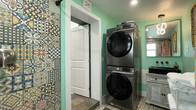 813 2Nd Street, Big Coppitt, FL 33040