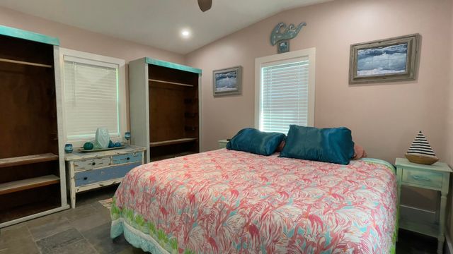 813 2Nd Street, Big Coppitt, FL 33040