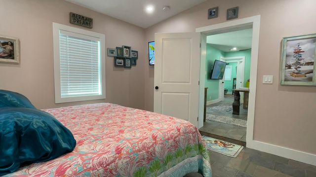 813 2Nd Street, Big Coppitt, FL 33040