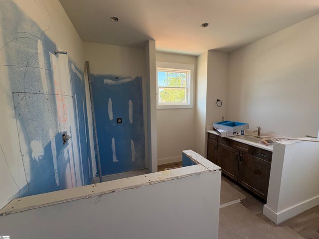 1022 Devenger Road, Greer, SC 29650