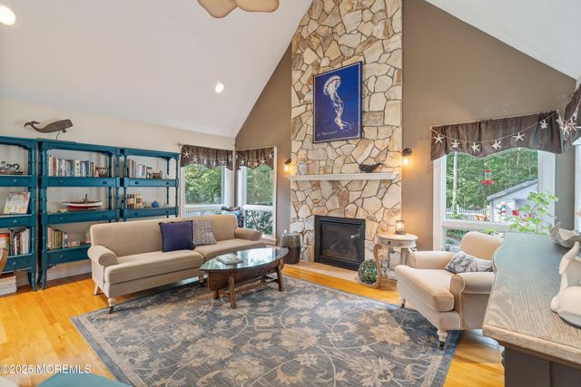 223 Hilliard Boulevard, Manahawkin, NJ 08050