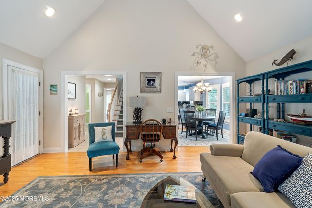 223 Hilliard Boulevard, Manahawkin, NJ 08050