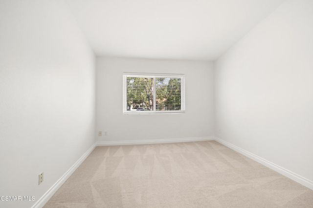 4839 La Vella Drive, Oak Park, CA 91377