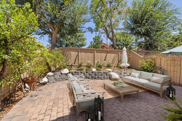 4839 La Vella Drive, Oak Park, CA 91377
