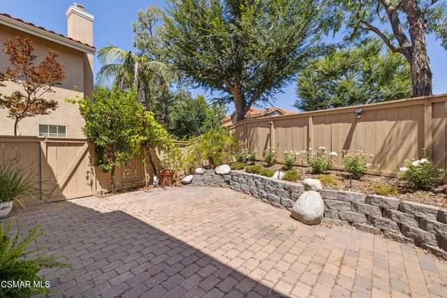 4839 La Vella Drive, Oak Park, CA 91377