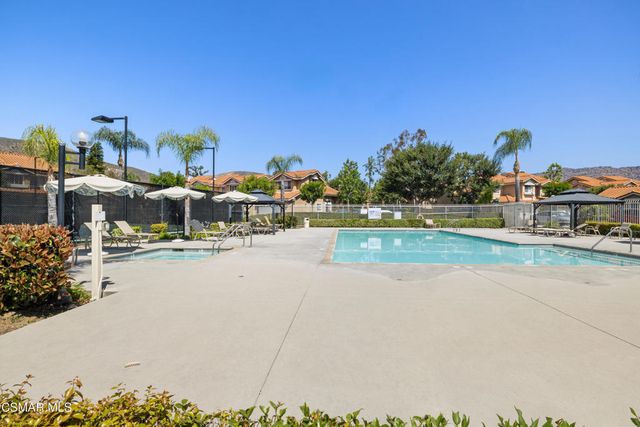 4839 La Vella Drive, Oak Park, CA 91377